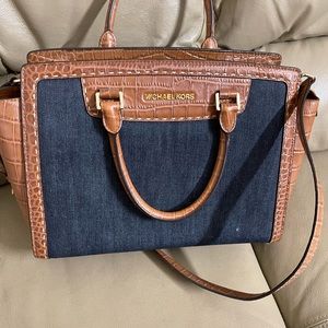 Michael kors women bag